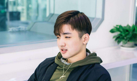 RNG战队被LPL官方除名引发热议，顶流战队的未来何去何从